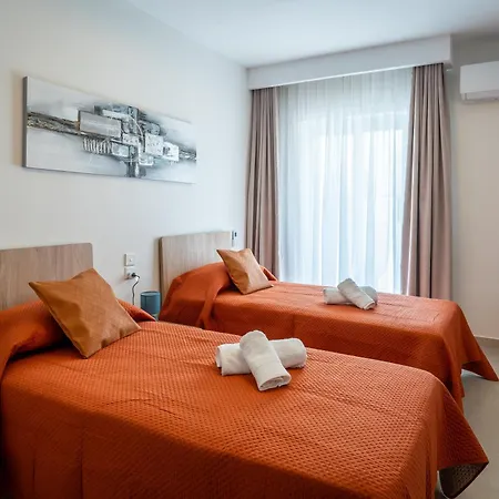 New Stylish Designer - Exceptional Location Appartement *