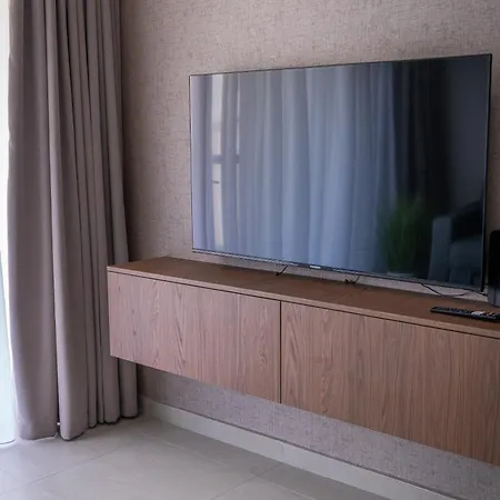 New Stylish Designer - Exceptional Location *